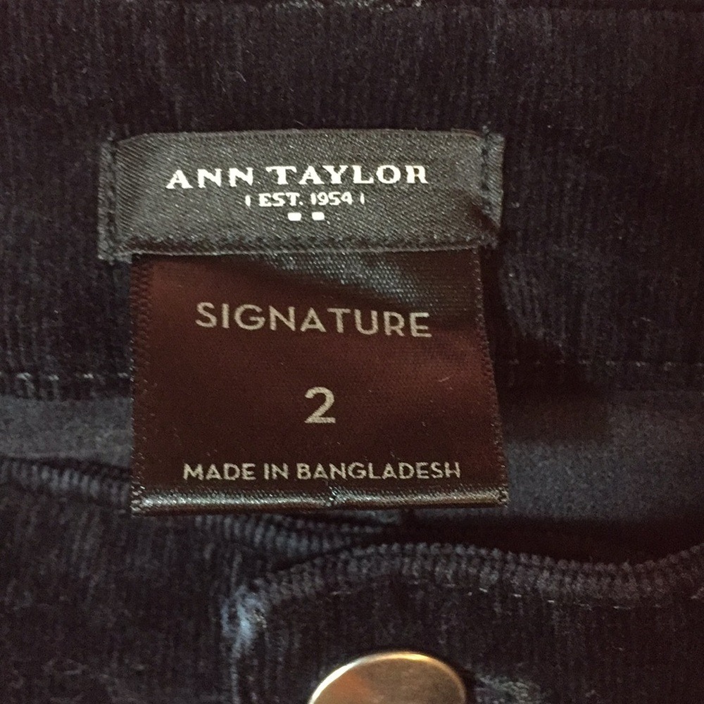 Ann Taylor Signature Corduroy Pants Sz 2 Color Black - Picture 6 of 7